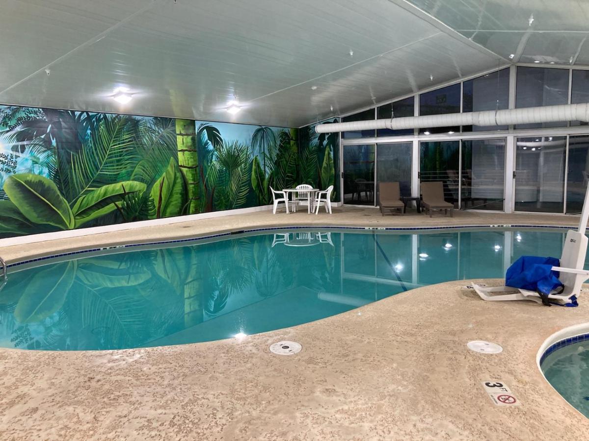 Quality Inn & Suites Bellville - Mansfield Esterno foto
