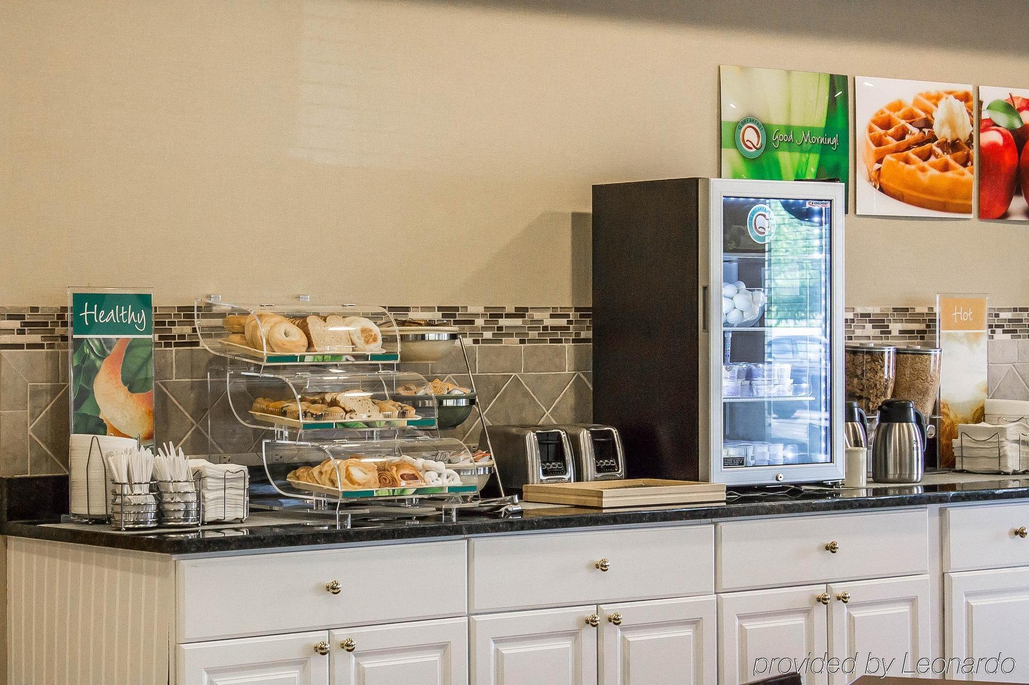 Quality Inn & Suites Bellville - Mansfield Esterno foto